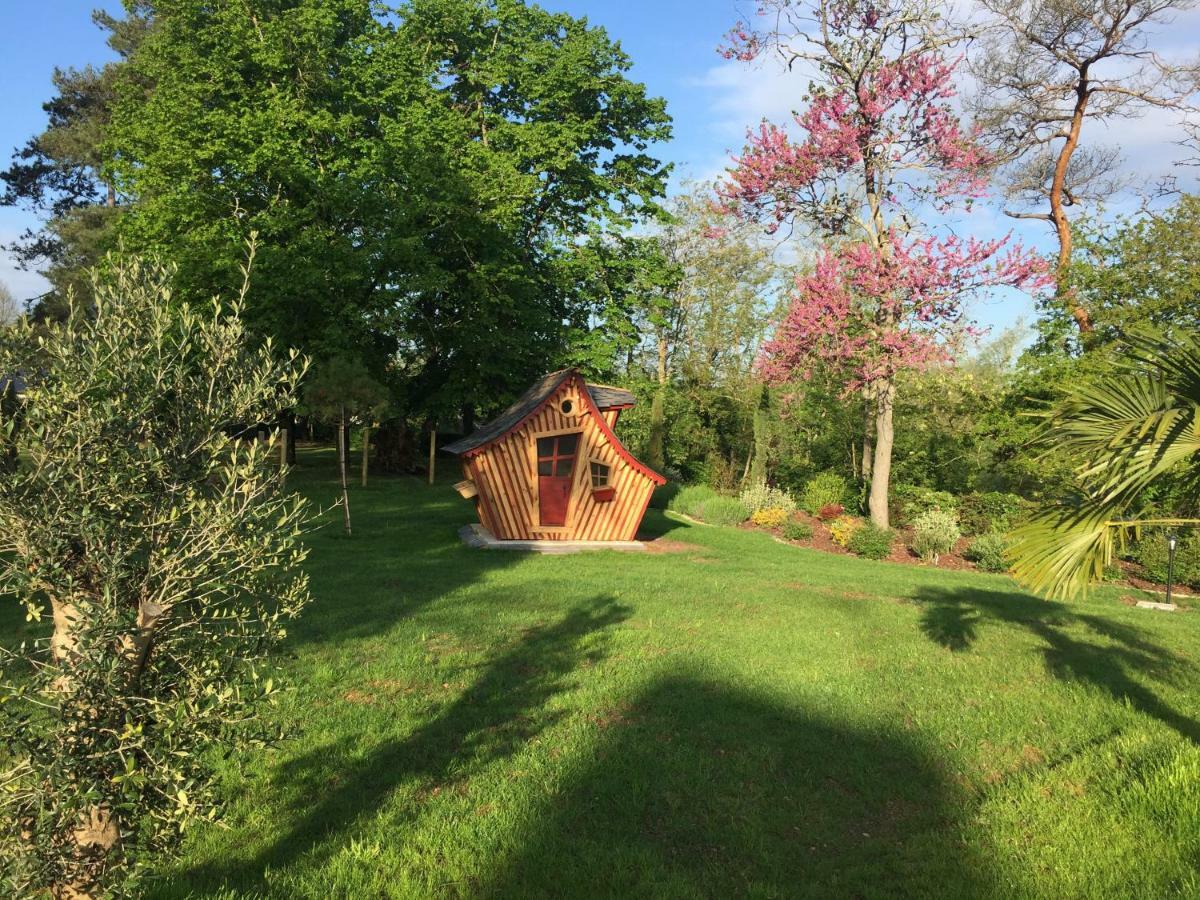 L Esprit Du Clain Chambres D Hotes Bandb De Standing Proches Du Futuroscope Golf Et Lac De St Cyr Naintre Exteriör bild